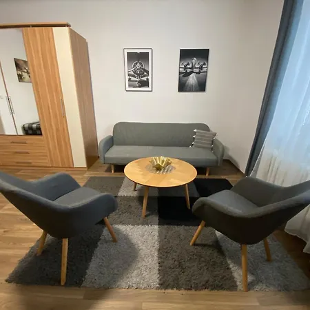 Apartment Cerna Ruze - 3