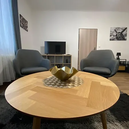 černá Růže - 3 *