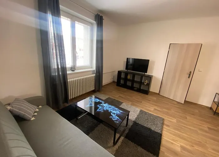 Cerna Ruze - 3 Apartment Plzen